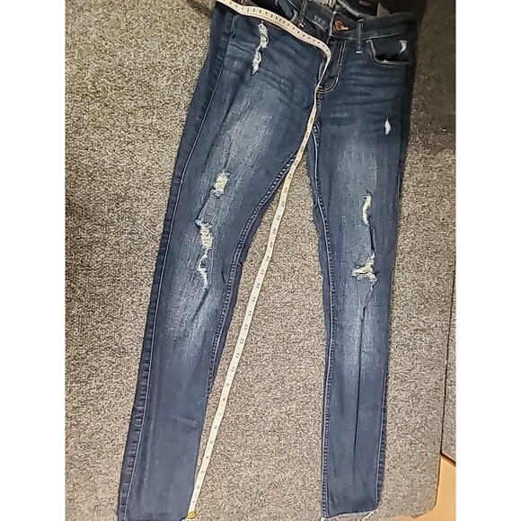 Hollister Women's Size 3R W26 L30 Dark Distressed Super Skinny Stretchy Jeans - Picture 5 of 8